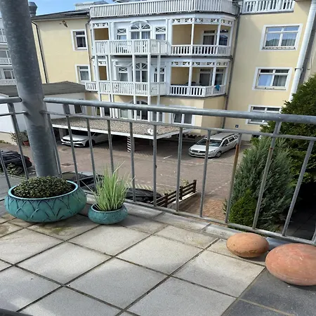 Apartamento Haus Jahreszeiten Meeresrauscher By Unsere Urlaubszeit