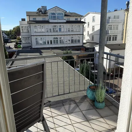 Haus Jahreszeiten Meeresrauscher By Unsere Urlaubszeit Binz